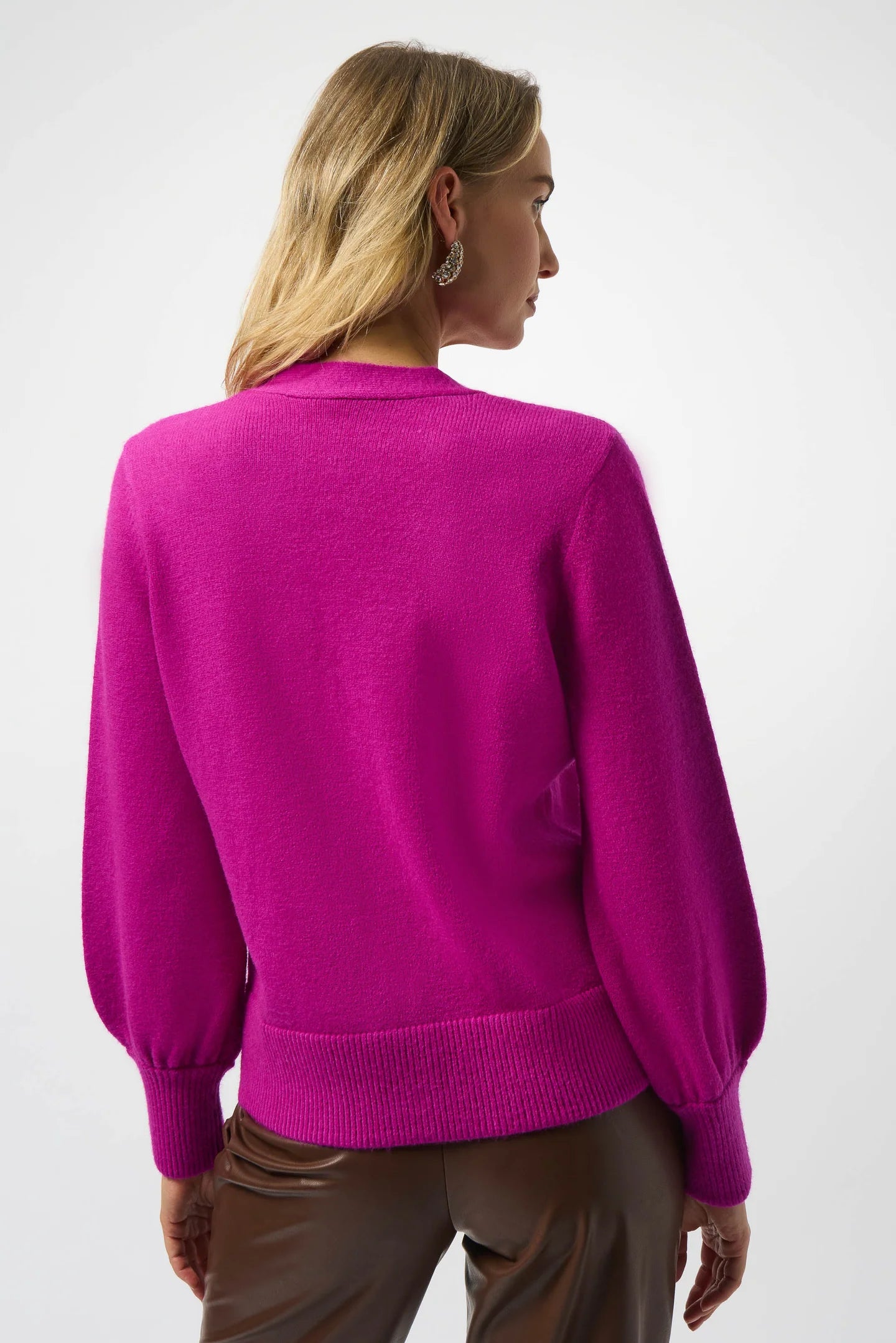 Super Soft Magenta Sweater (S-XXL)
