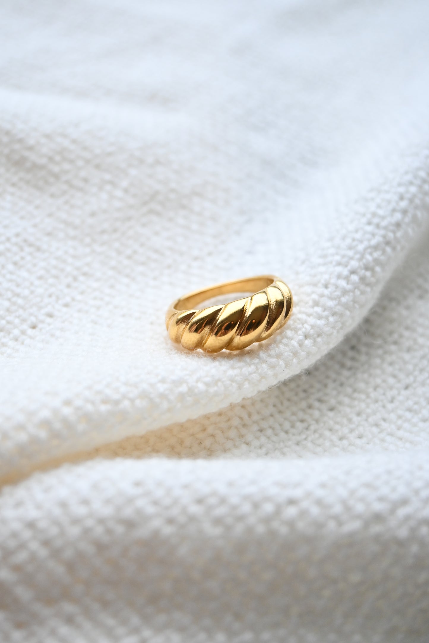 Croissant Ring