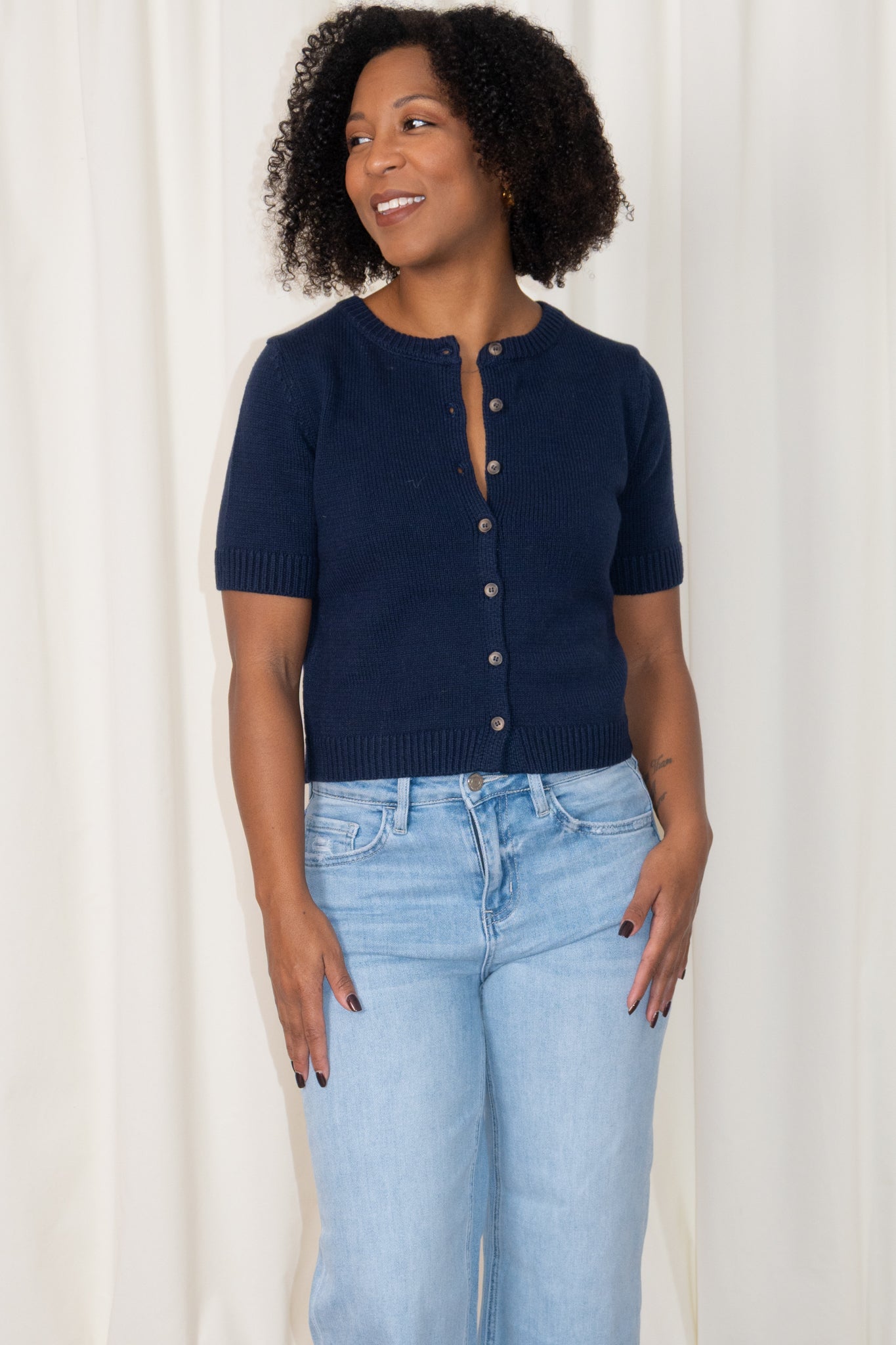 Short Sleeve Fine knit cardigan