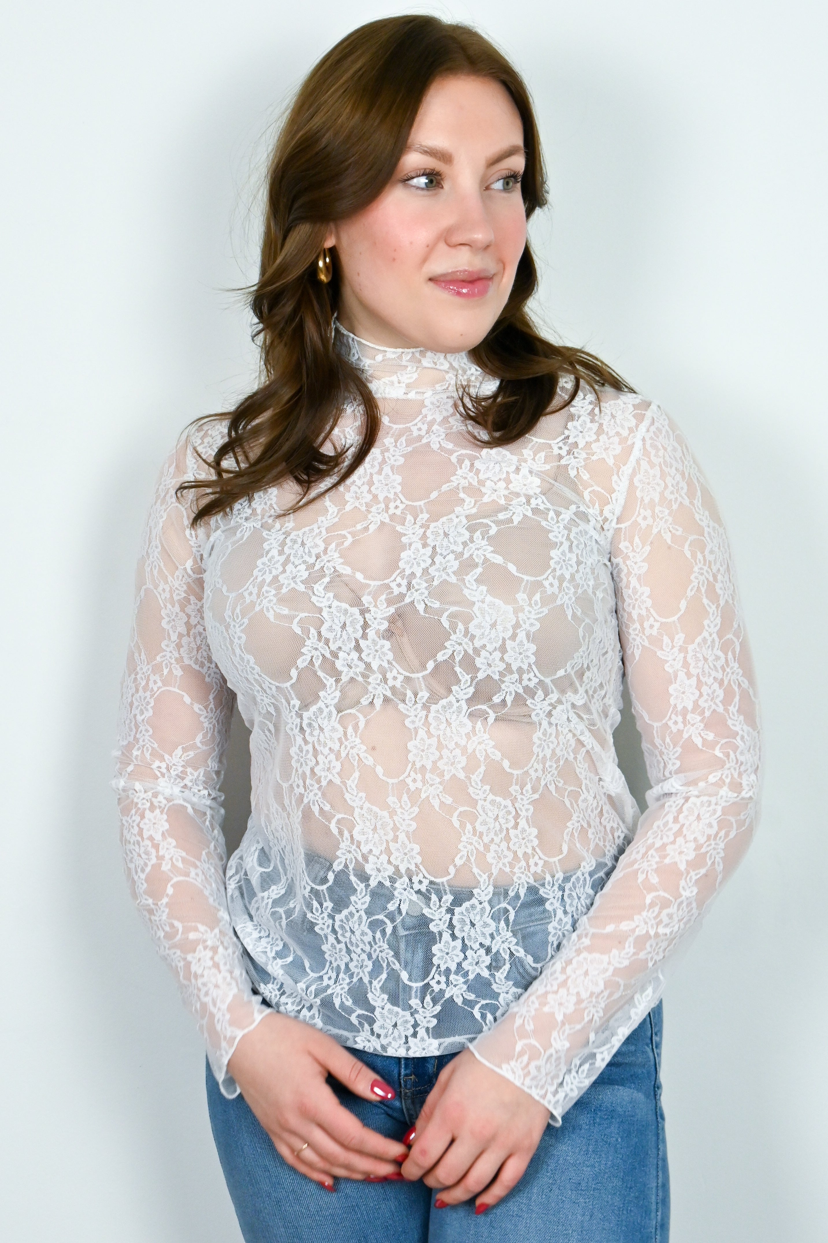 Sexy Scalloped V Neck Long Sleeve Cropped Sheer Floral Lace Top - Blac –  Trendy & Unique