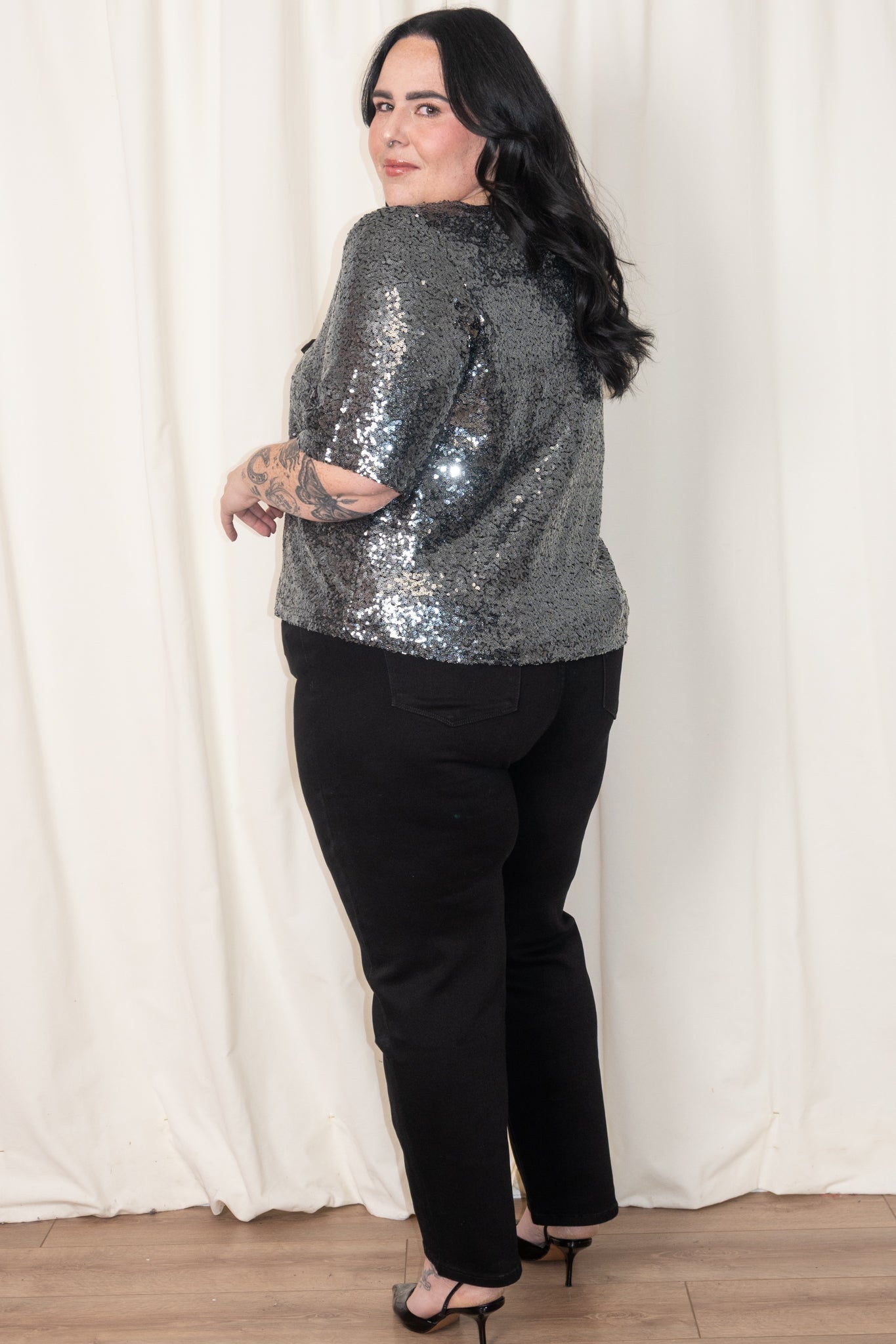 CURVE Laurie Sequin Top