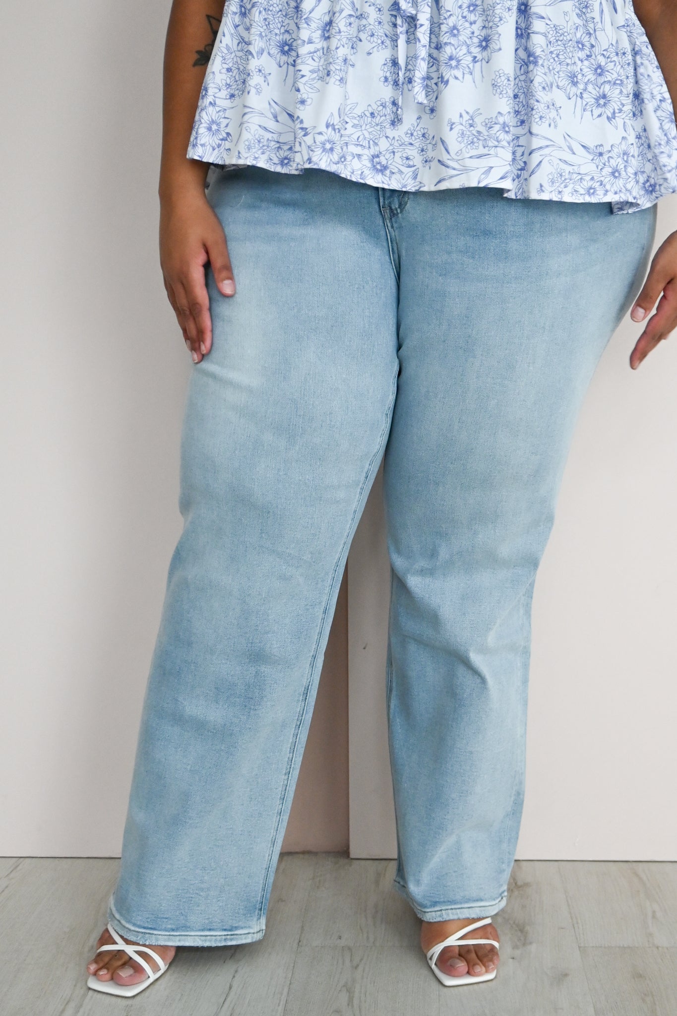 CURVE Krista Straight Leg with Tummy Control