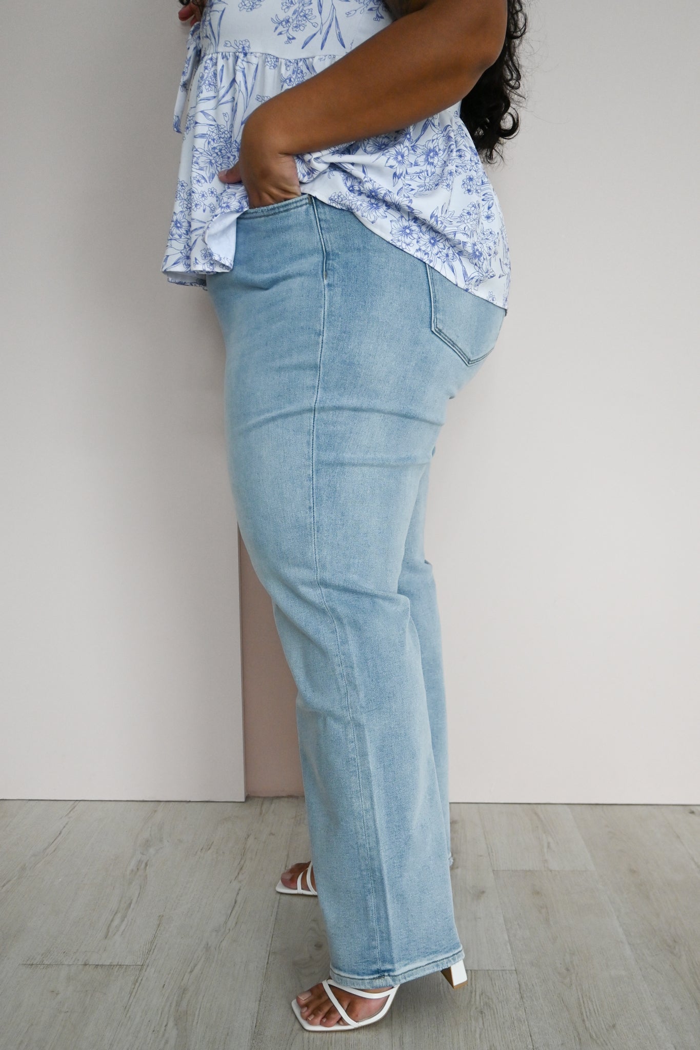 CURVE Krista Straight Leg with Tummy Control