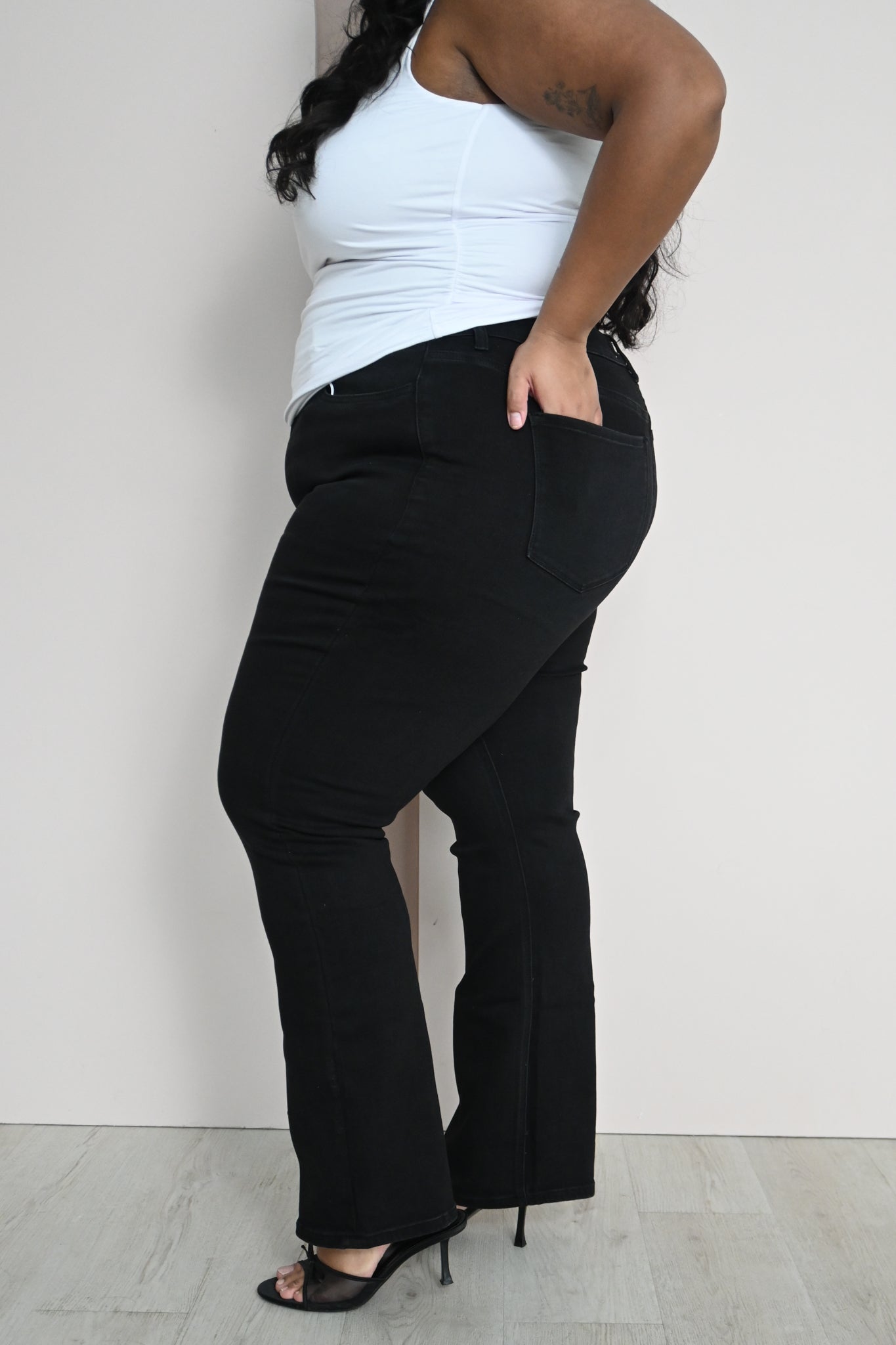 CURVE Kaylee Straight Leg