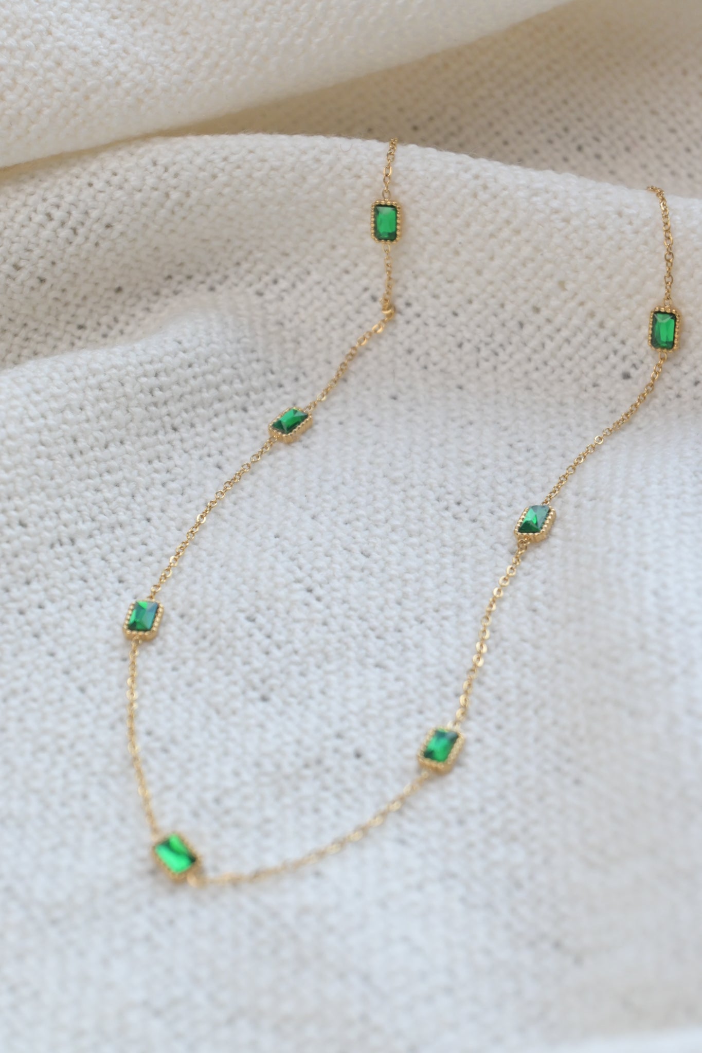 Emerald Dainty Chain