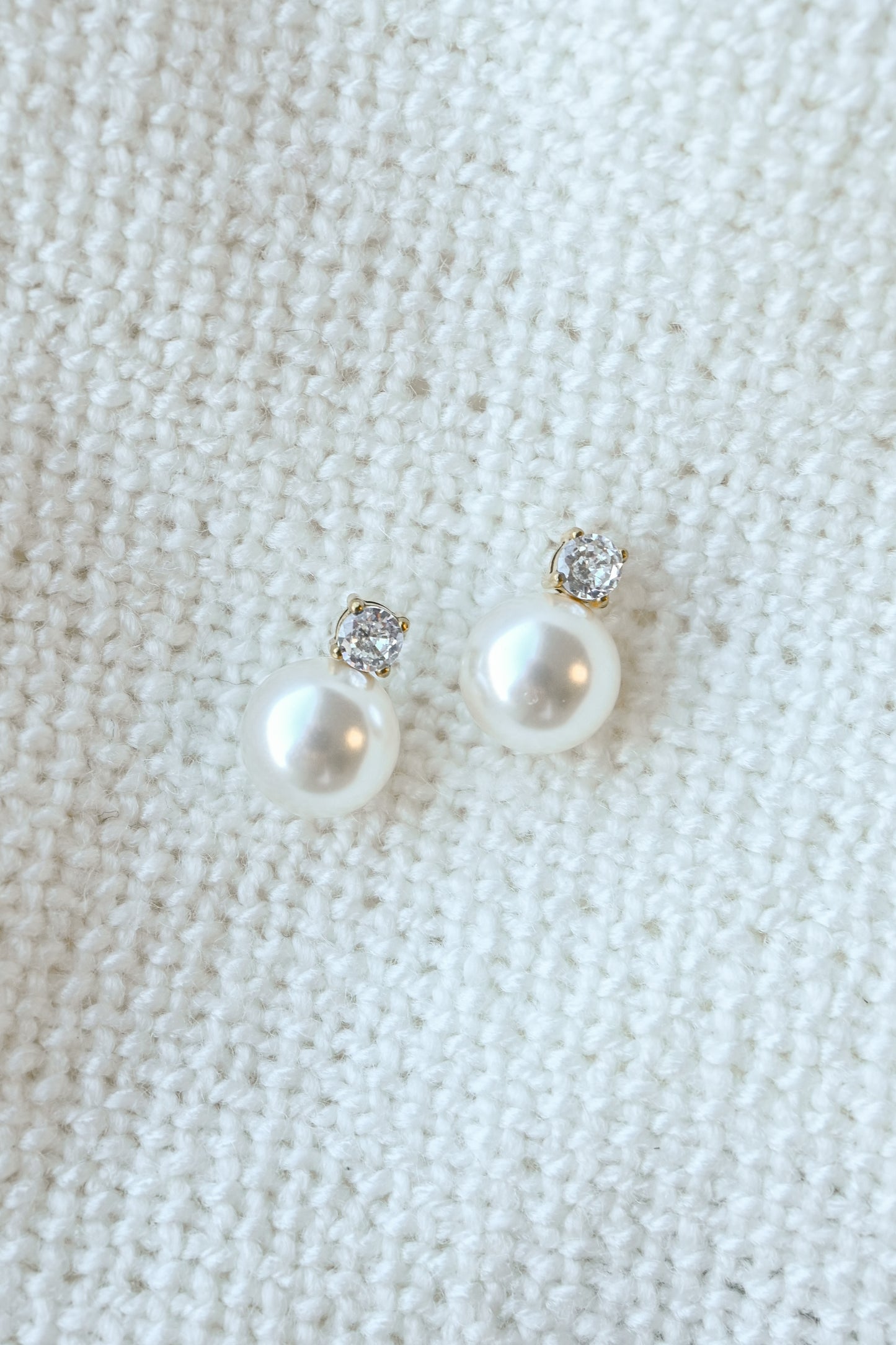 Pearl Stud Earring