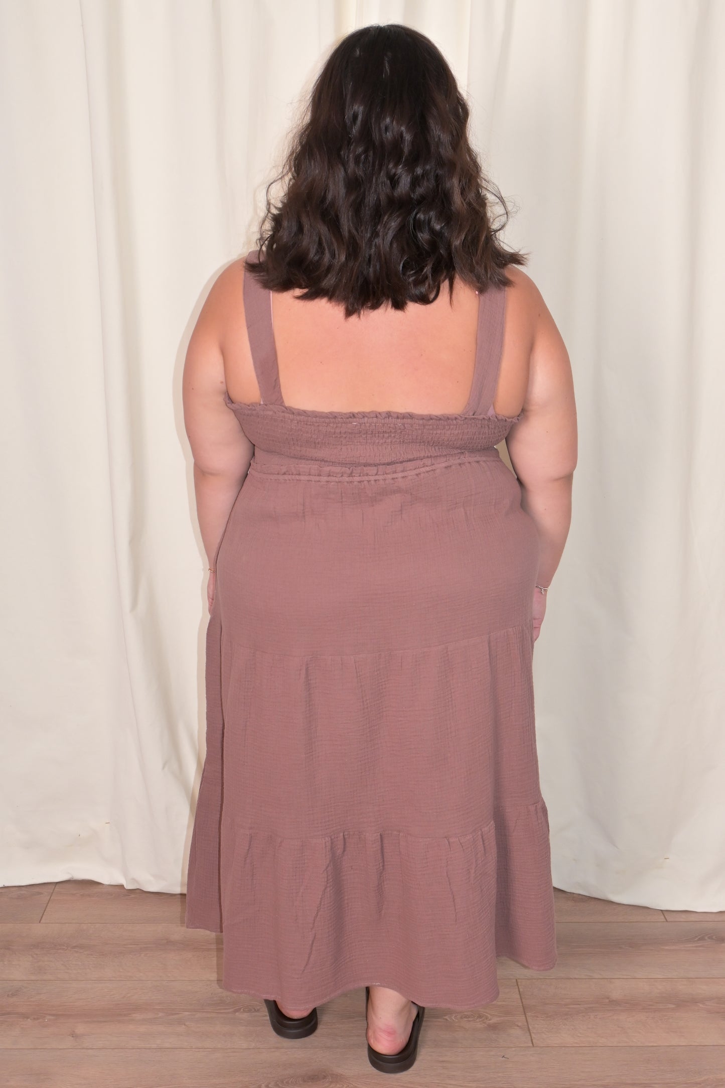 CURVE Gauzey Midi Dress