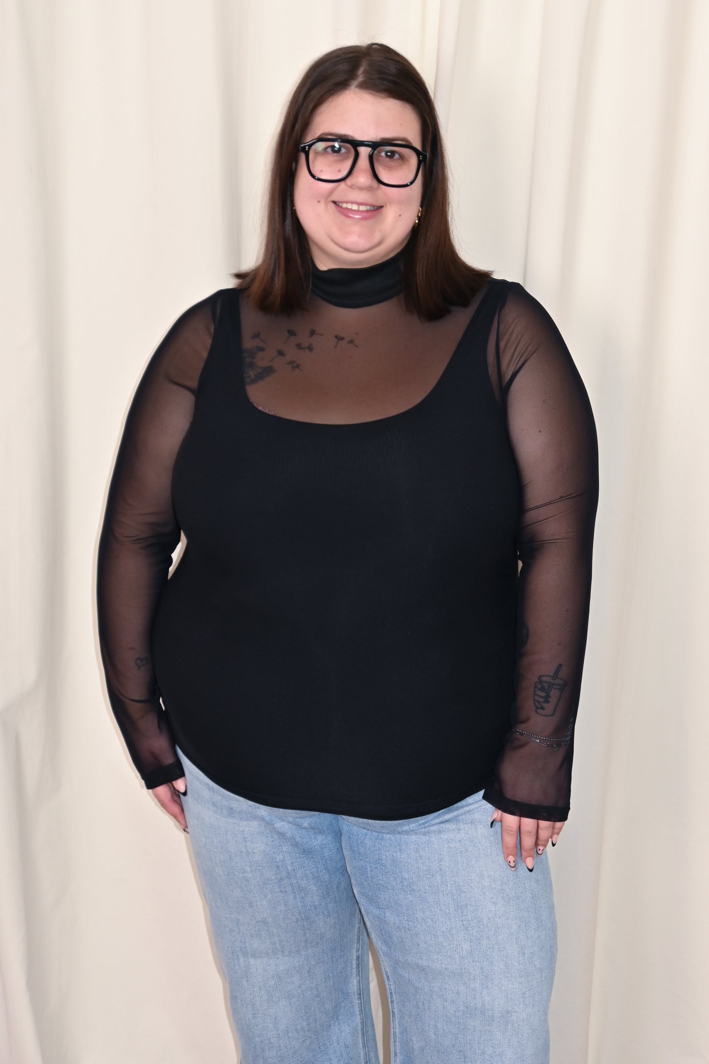 CURVE Mesh Mock Neck Top