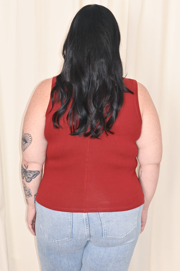 CURVE Ribbed Tank