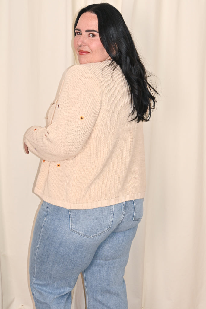 CURVE Floral Embroidered Cardigan