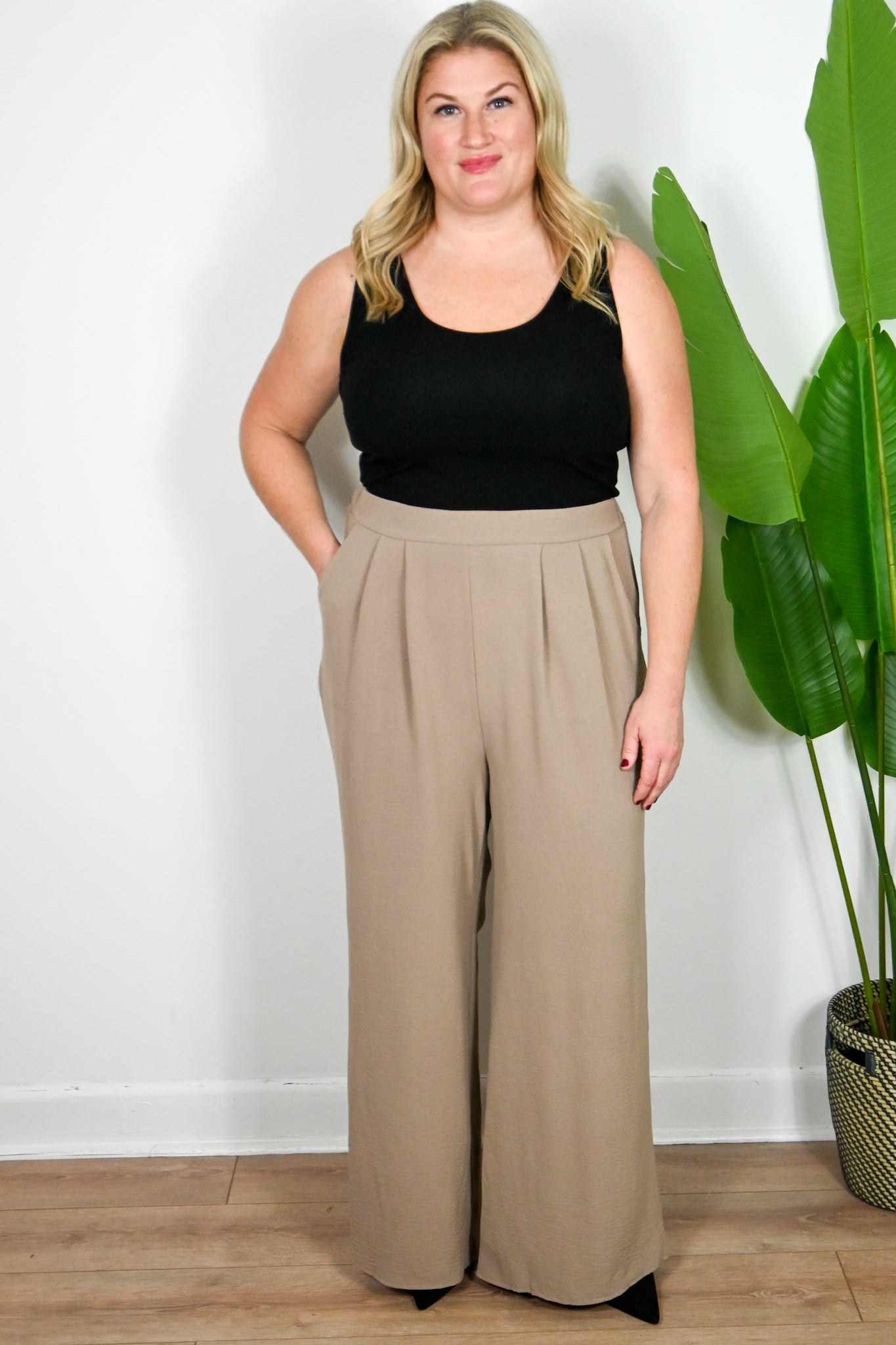 Cropped Flared Pants (Western)