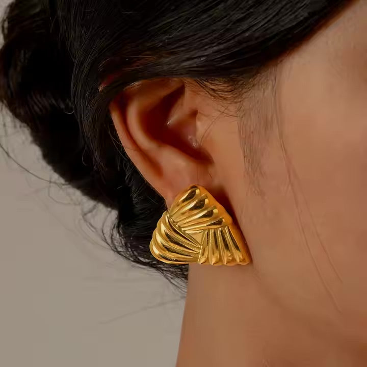 Triangle Textured Studs