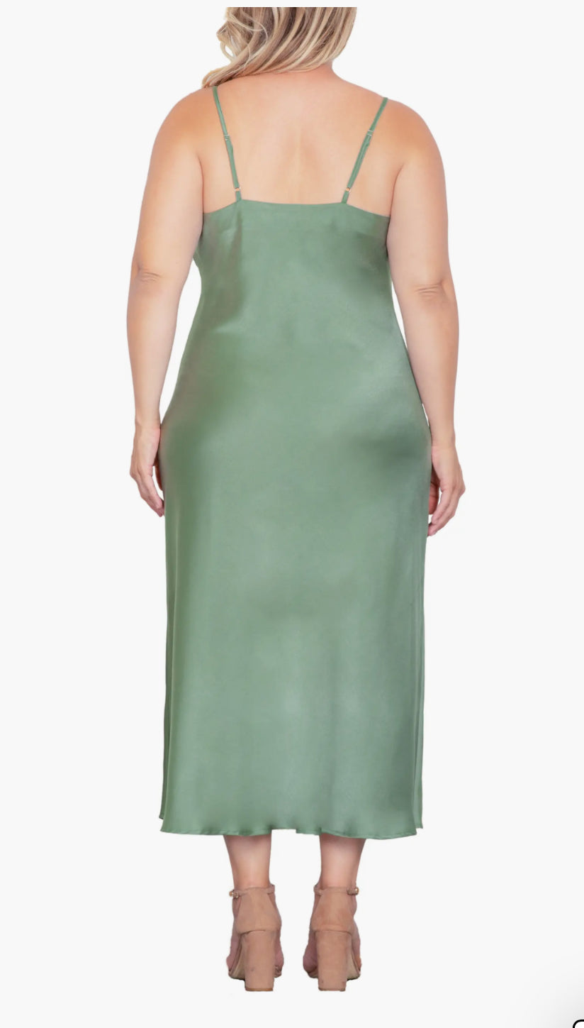 CURVE Satin Slip Dress (2 colors)