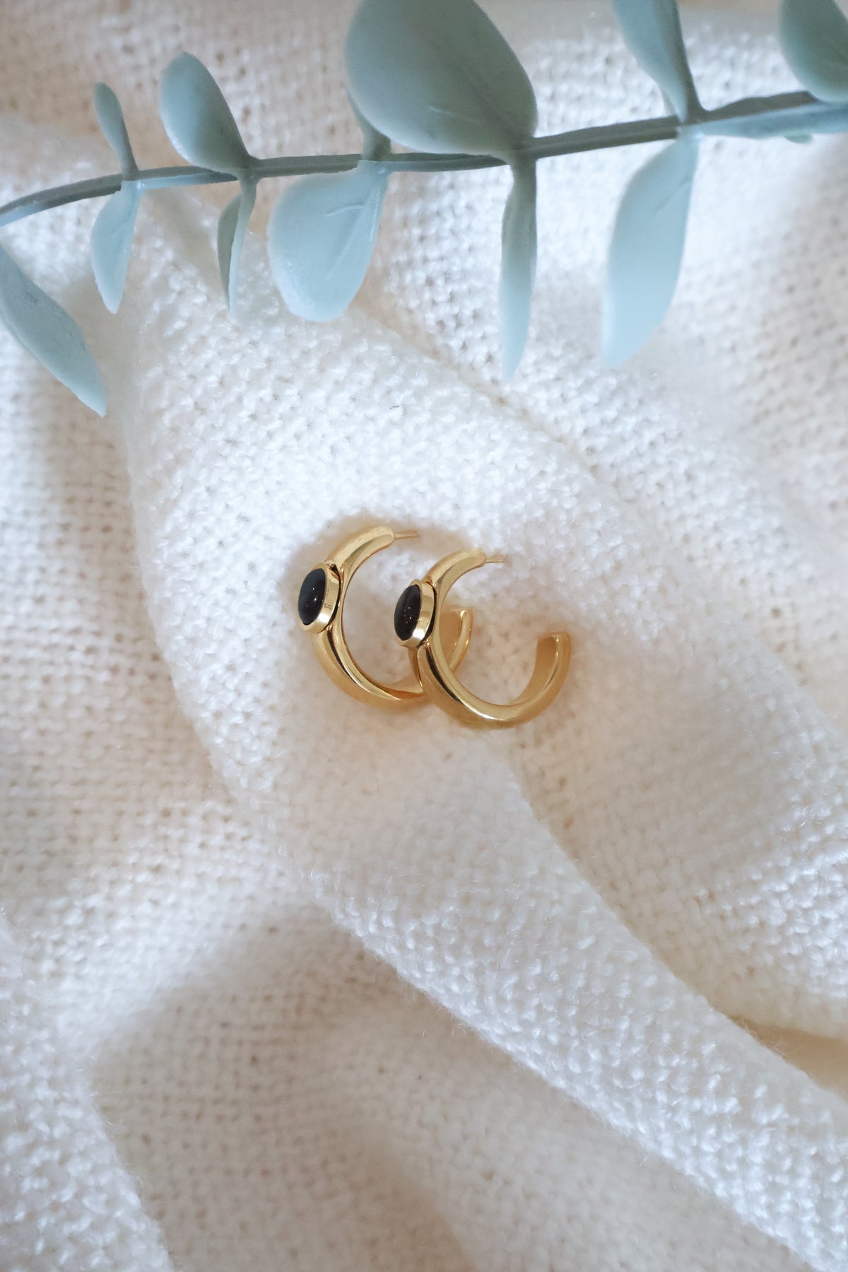 Black Stone Hoops