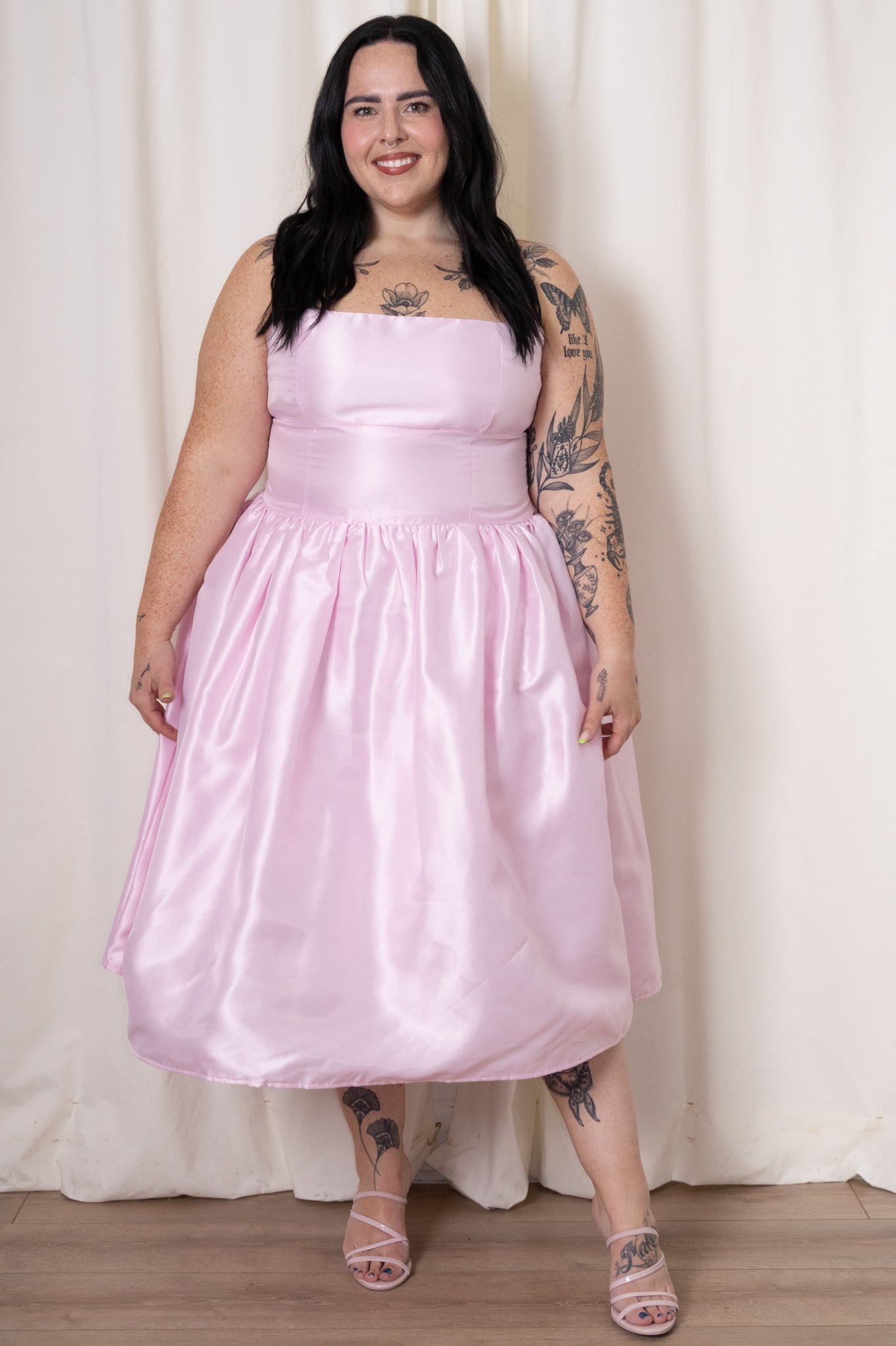 CURVE Fit & Flare Midi Dress – Valencia Boutique