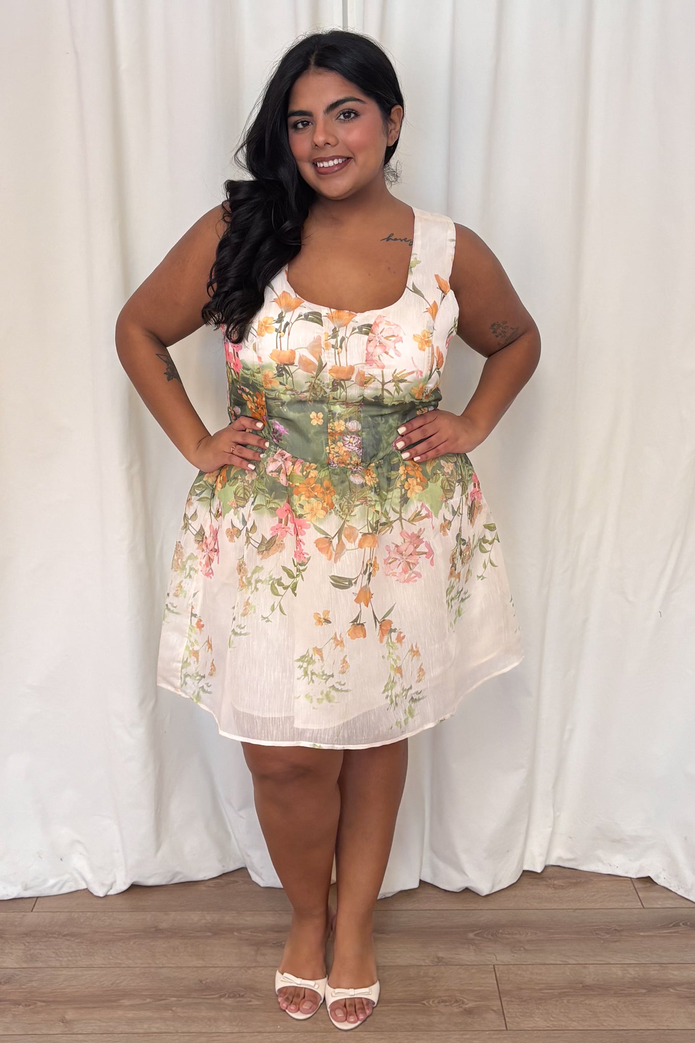 Isla Floral Mini Dress (S-XXL) – Valencia Boutique