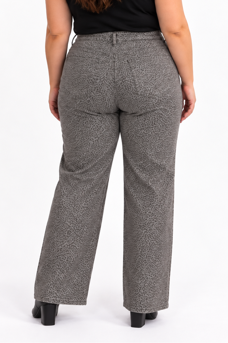 CURVE Animal Print Jeans