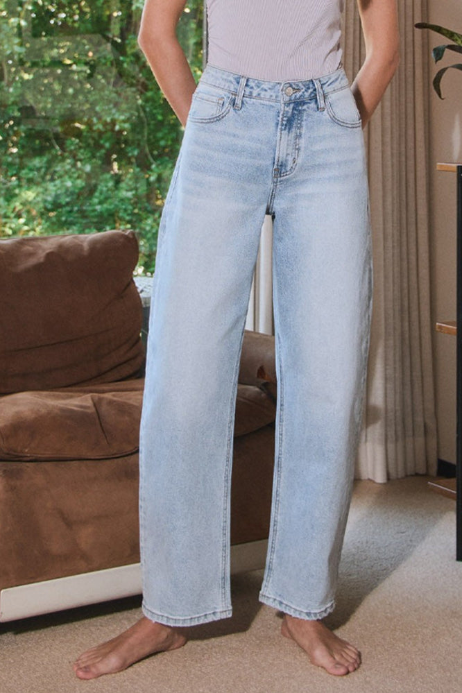 barrel leg jeans wide leg jeans light wash jeans winnipeg manitoba canada