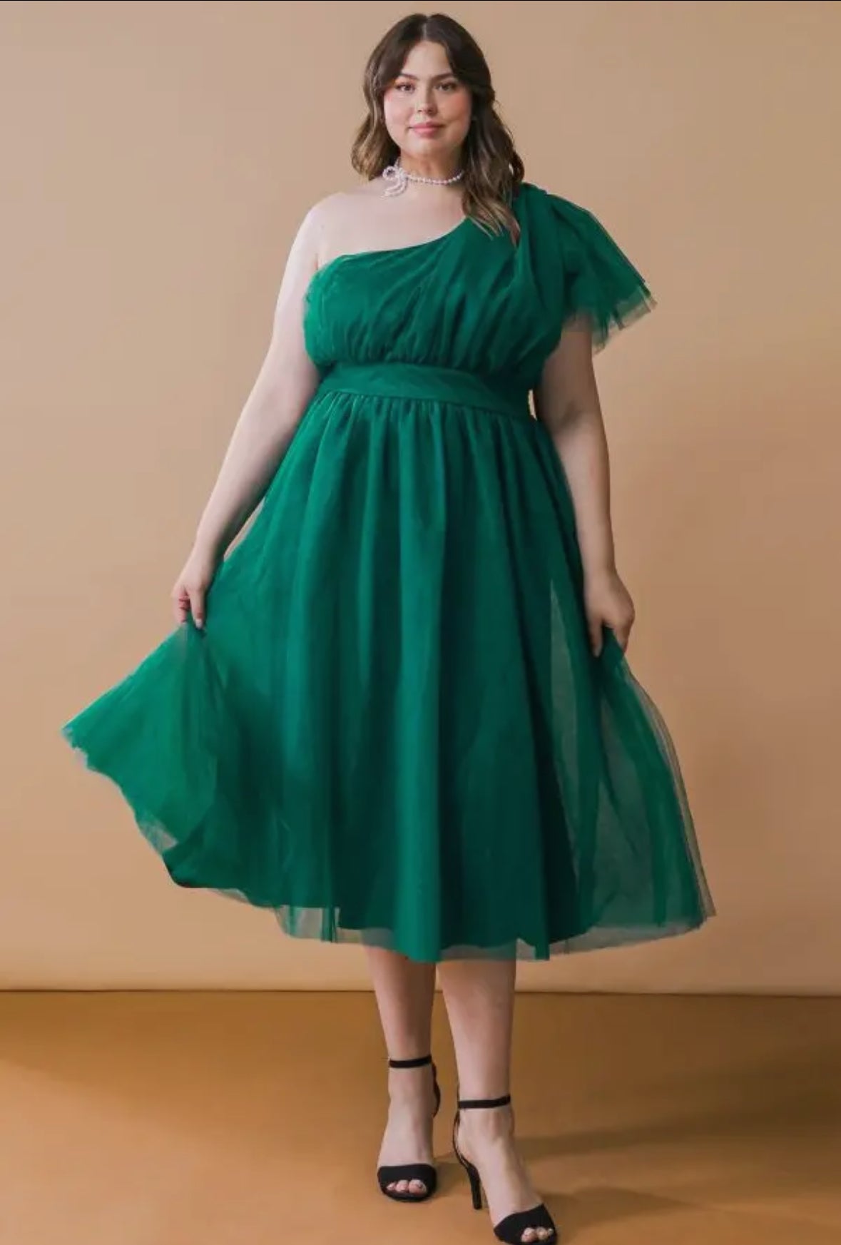 PLUS SIZE GREEN TULLE MIDI DRESS