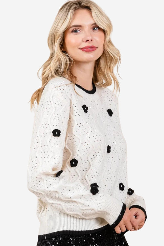 Floral Applique Pullover (S-3X)