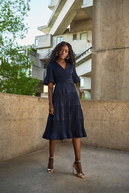 mother of the bride, mother of the groom, winnipeg manitoba canada, navy blue evening dress