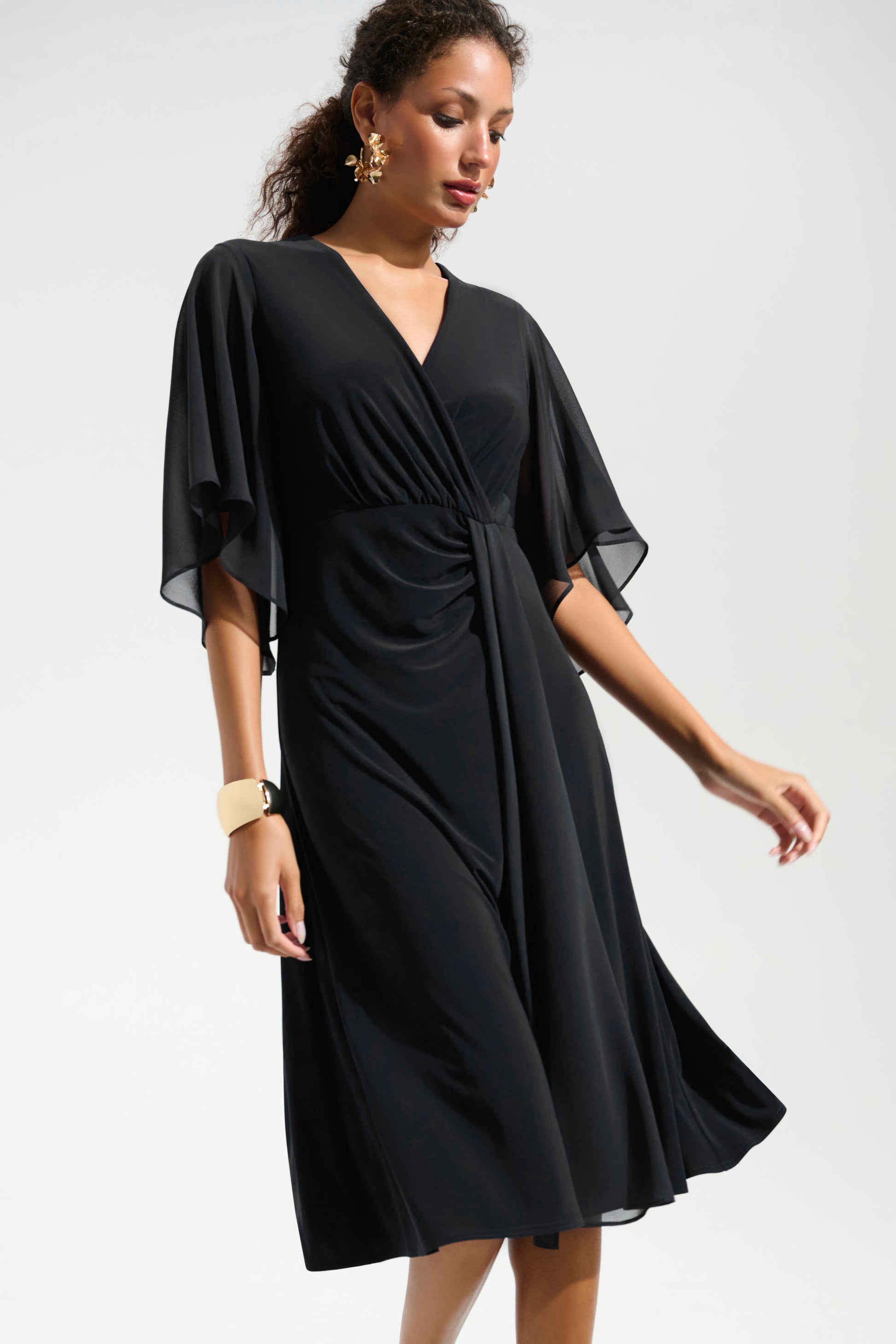 Mother of the bride and groom dress Winnipeg, winnipeg dresses. wedding guest dress. Funeral dress winnipeg, Black chiffon joseph ribkoff dress, Black mother of the bride and groom dress