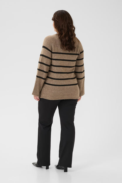 CURVE Cerina Sweater