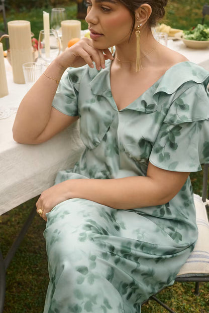 CURVE Jamie Floral Maxi Dress