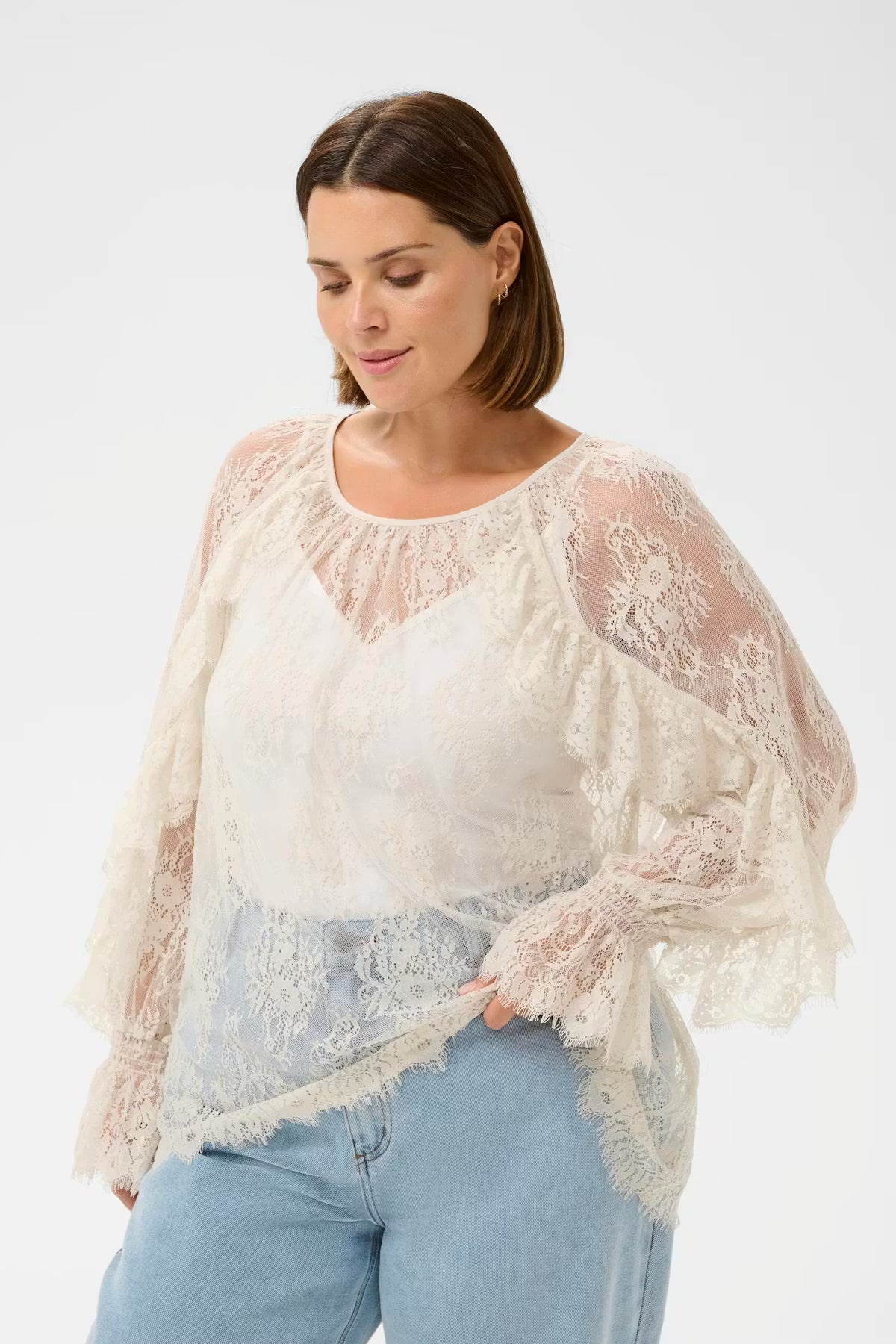 CURVE Amalie Lace blouse