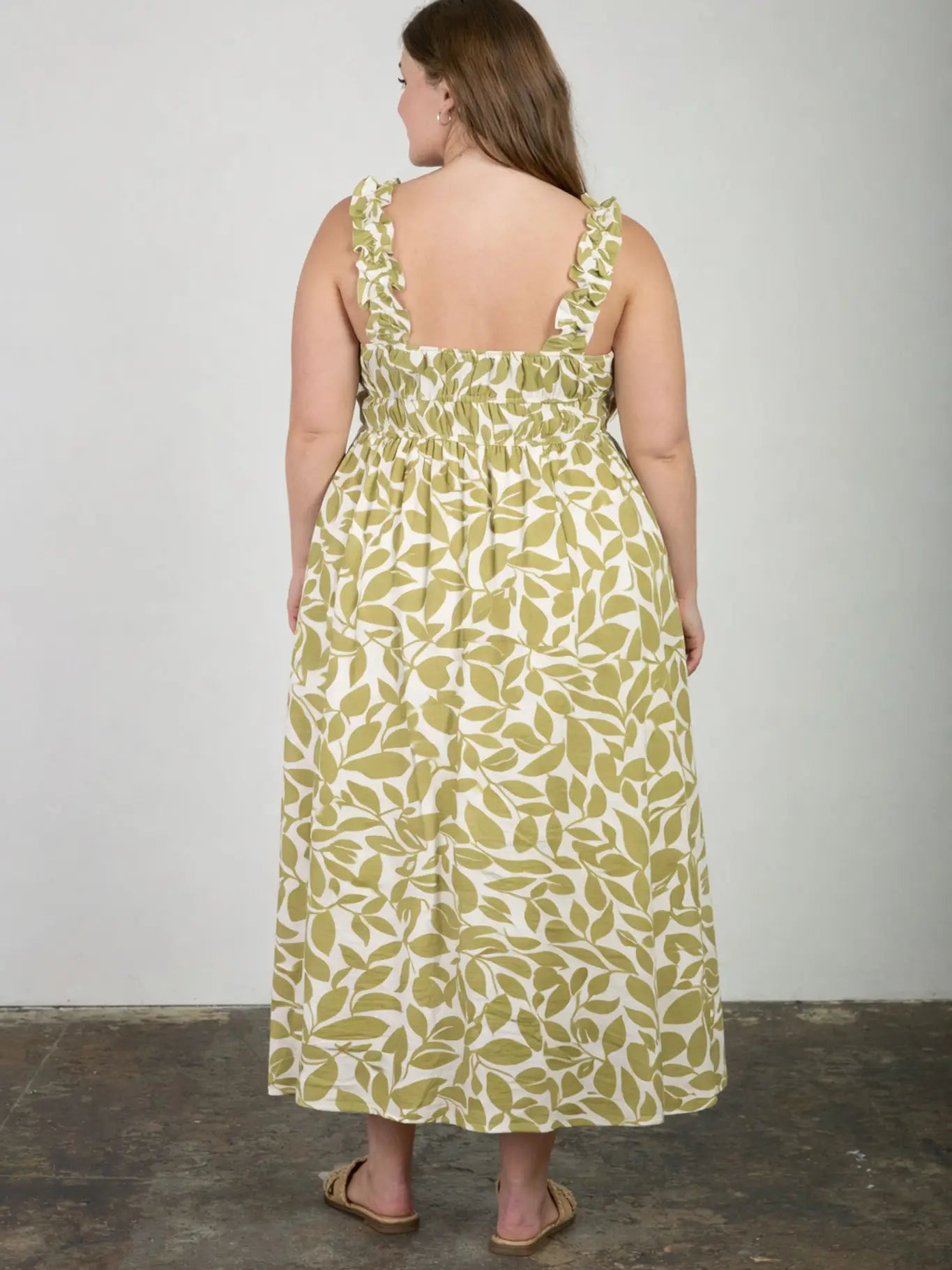 CURVE Leaf Print Midi Dress