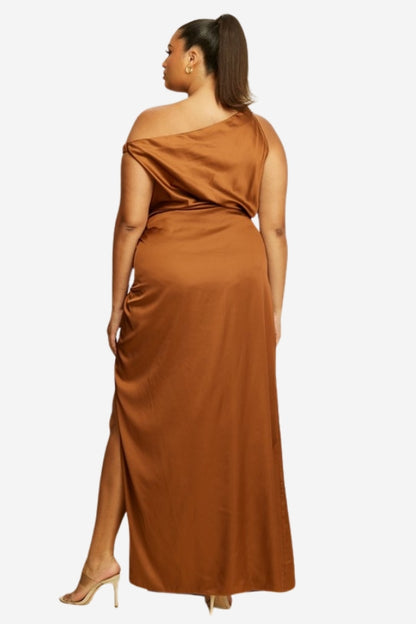 plus size evening dress, rust dress, copper dress, plus size bridesmaid dress, maxi dress, winnipeg manitoba canada