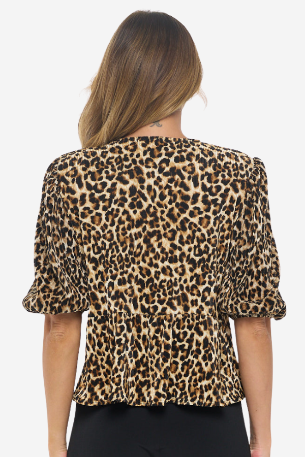 Leopard print tie front top 