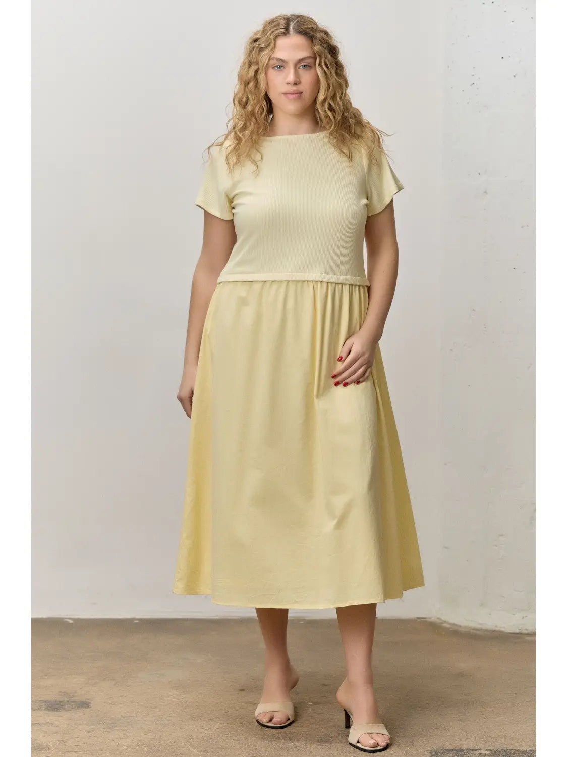 CURVE T-Shirt Midi Dress