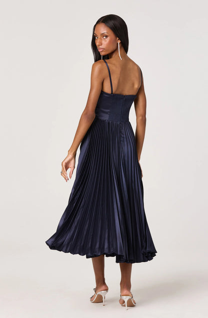 Ascella Pleated Midi Dress
