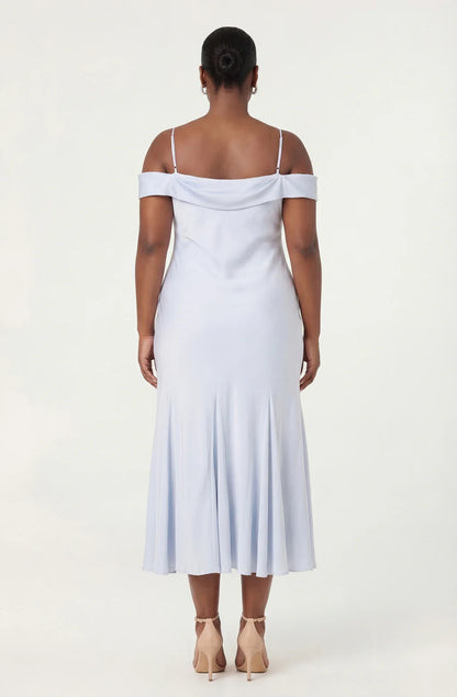 CURVE Araxie Dress