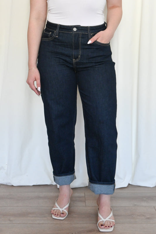 Bobby Slim Barrel Jean