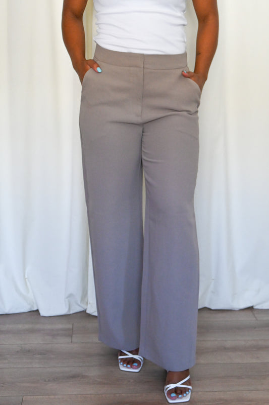Blake Loose Fit Trouser (2 colors)