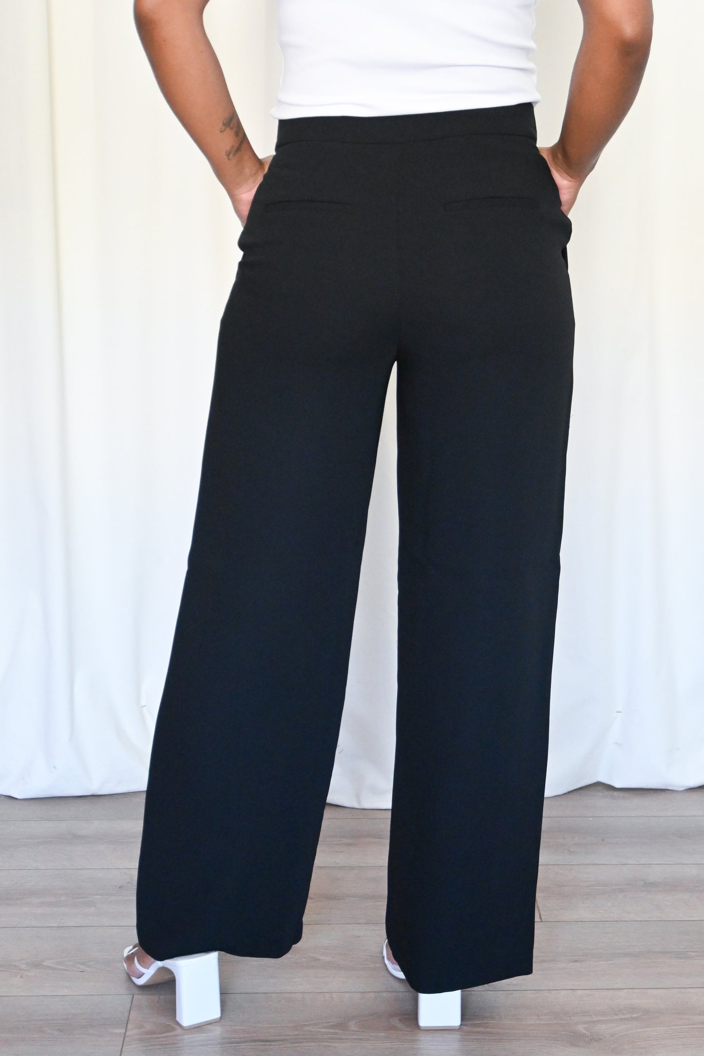 Blake Loose Fit Trouser (2 colors)