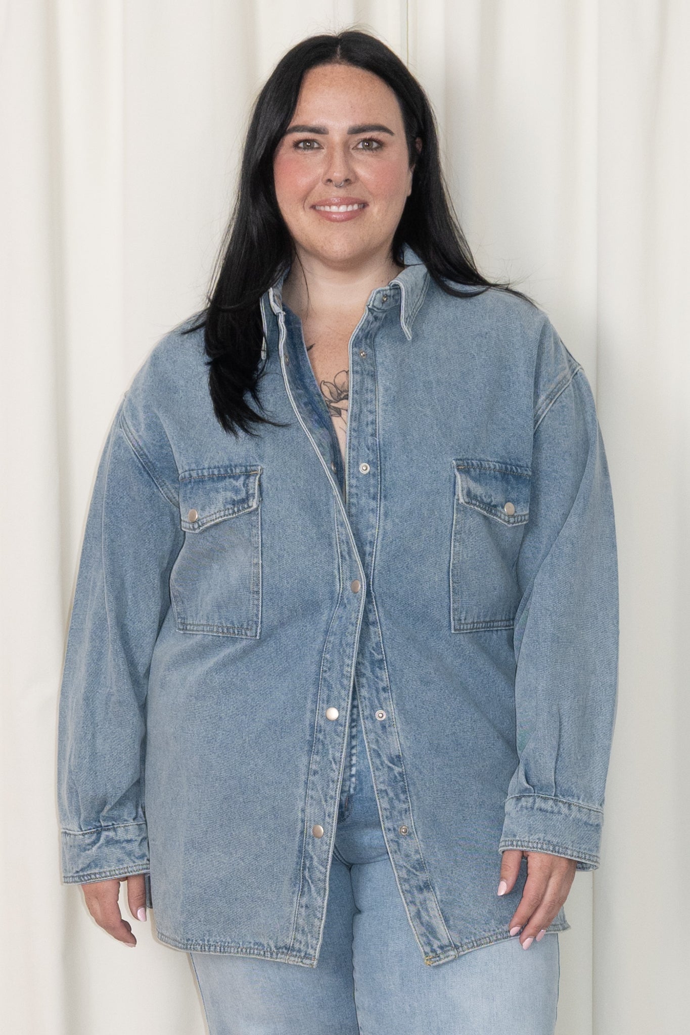 Shania Denim Jacket (S-3X)