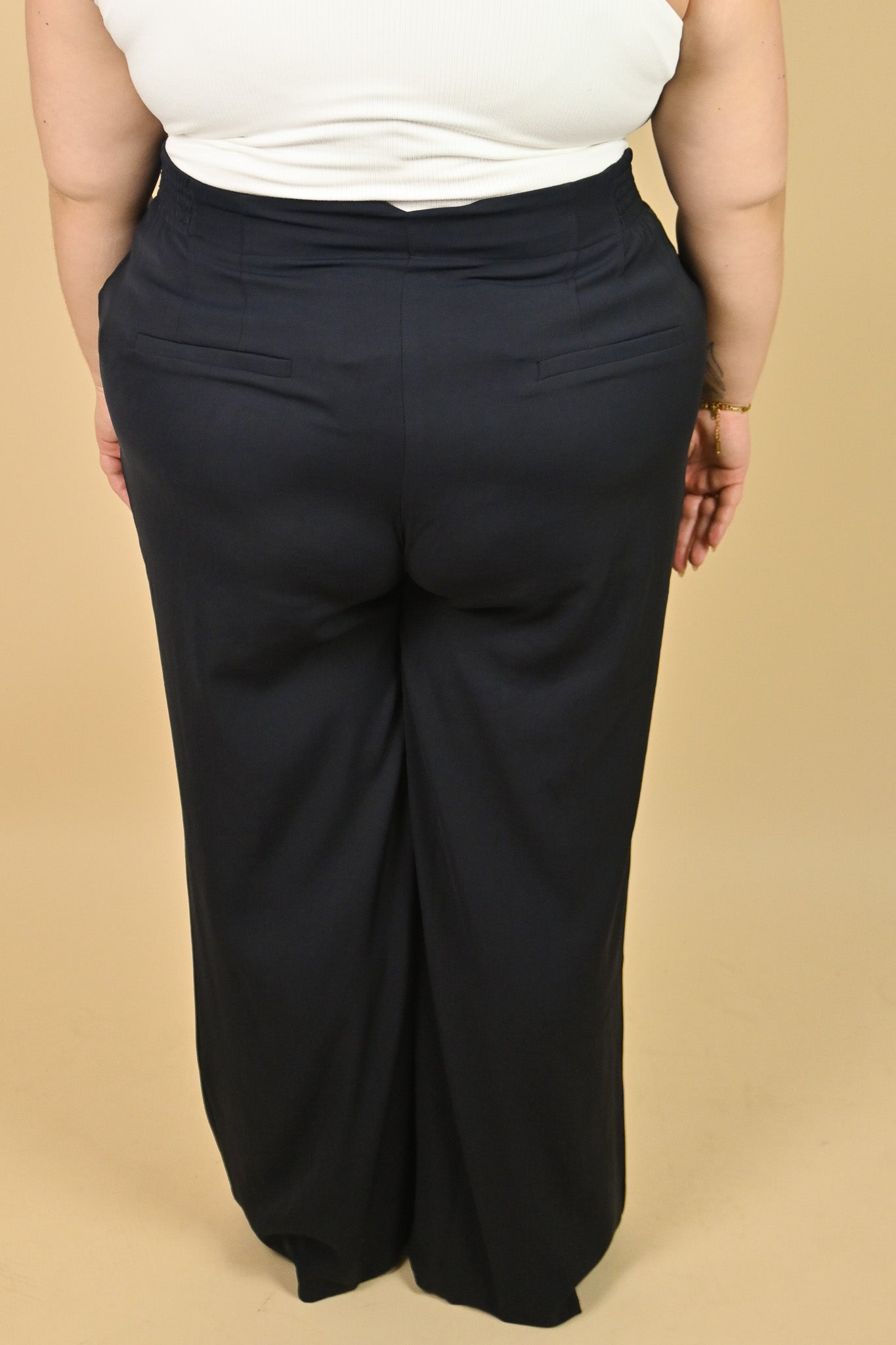 CURVE Wide Leg Dress Pant