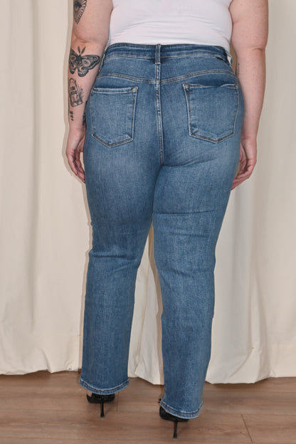 Kylie Slim Straight Jeans (0-3X)