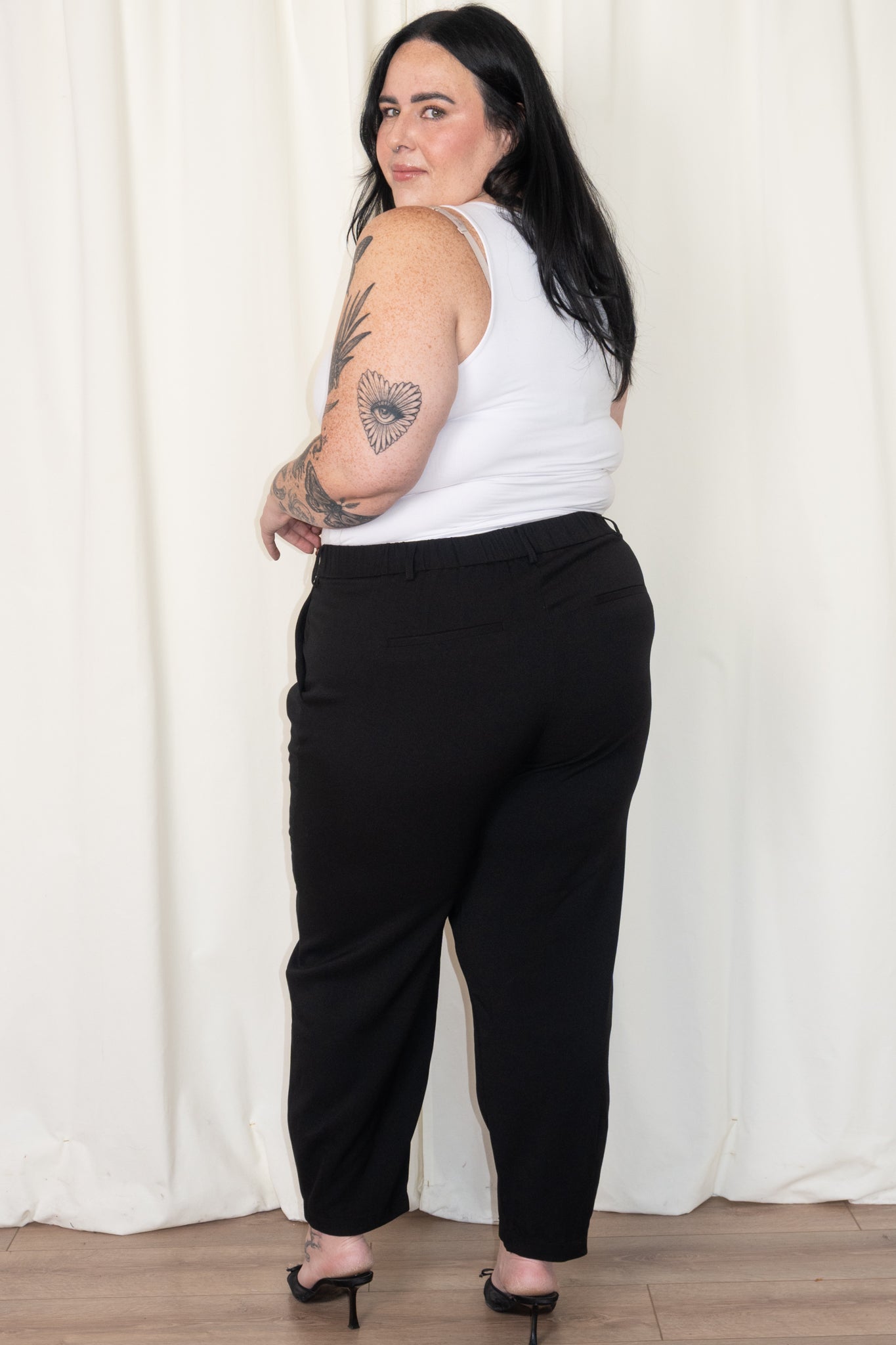 CURVE Merla Tapered Dress Pant