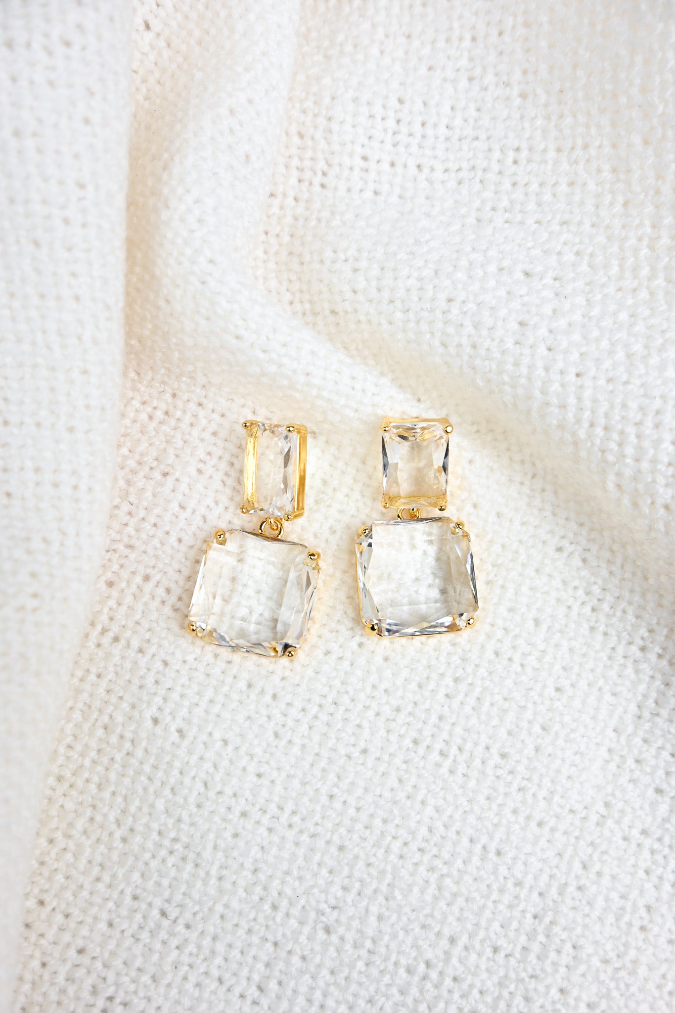 Wedding earrings, gold plated jewelry , wedding accessories winnipeg 