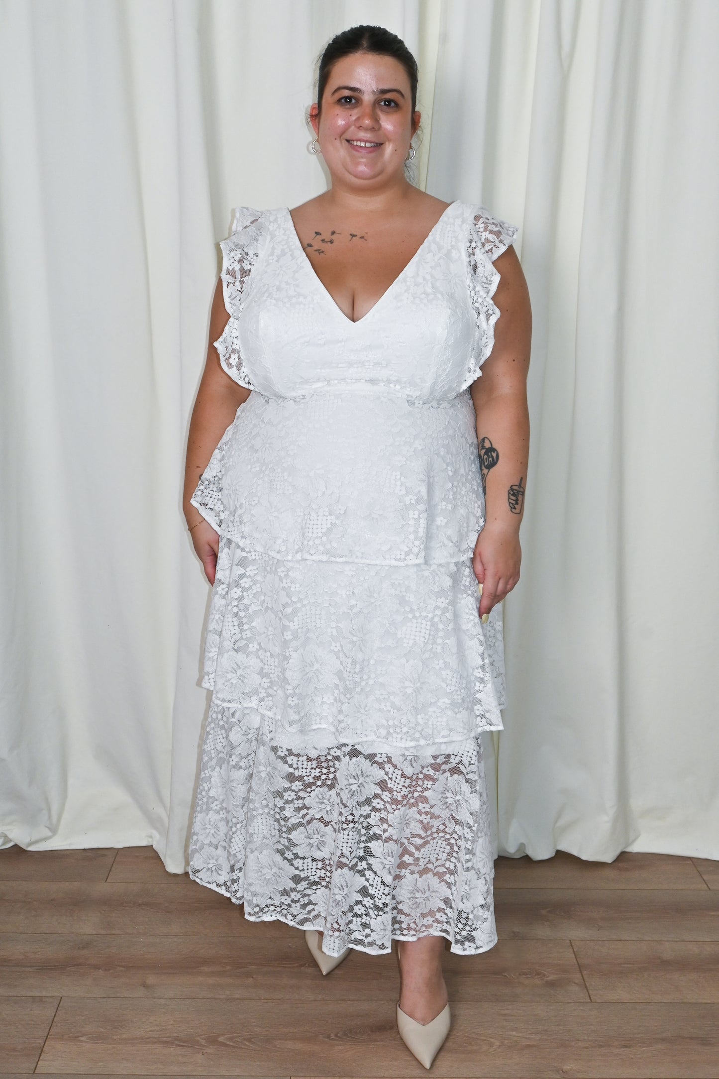 CURVE Lace Tiered Midi Dress