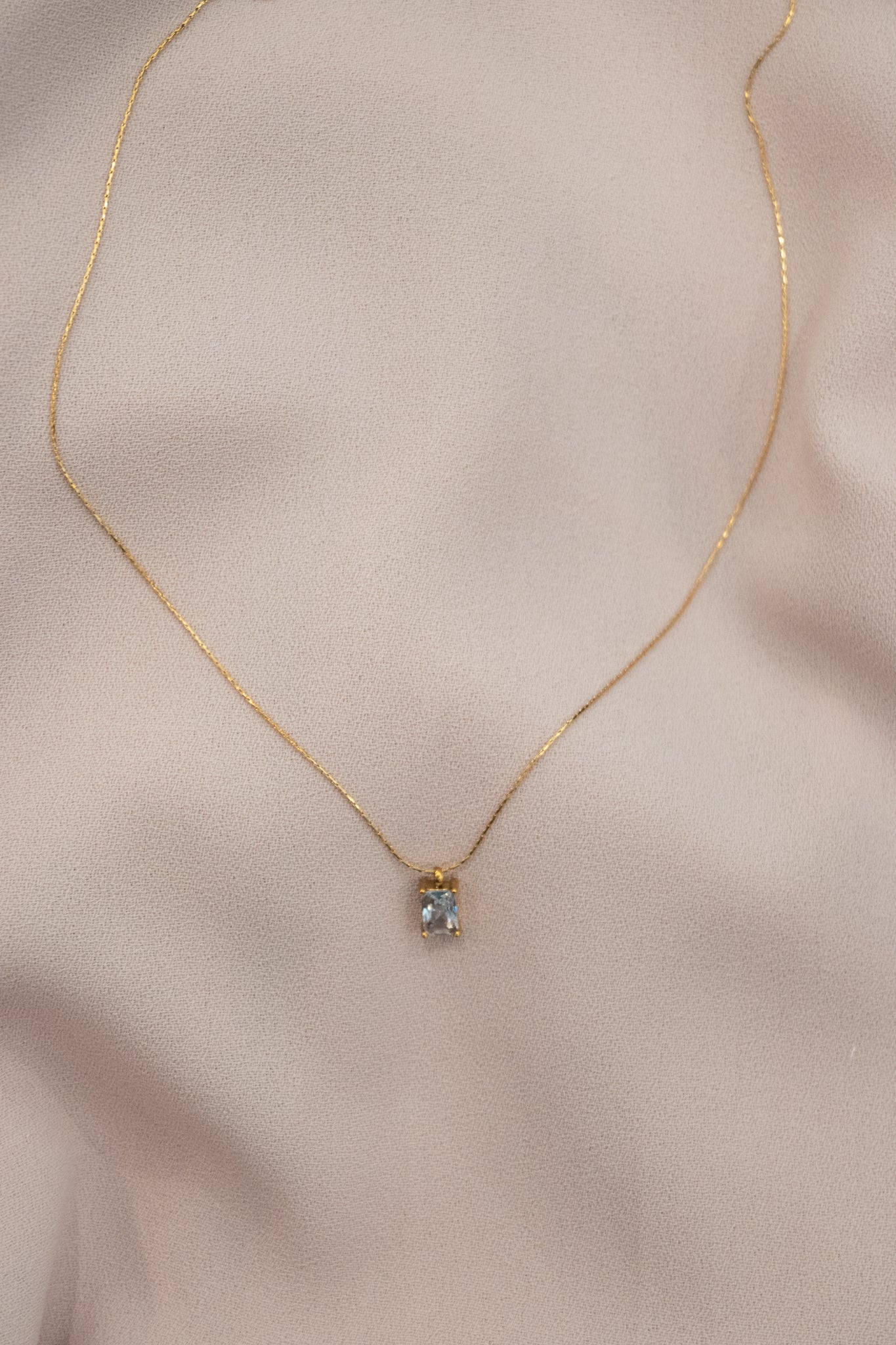 Dainty Zirconia Pendant