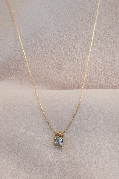 Dainty Zirconia Pendant