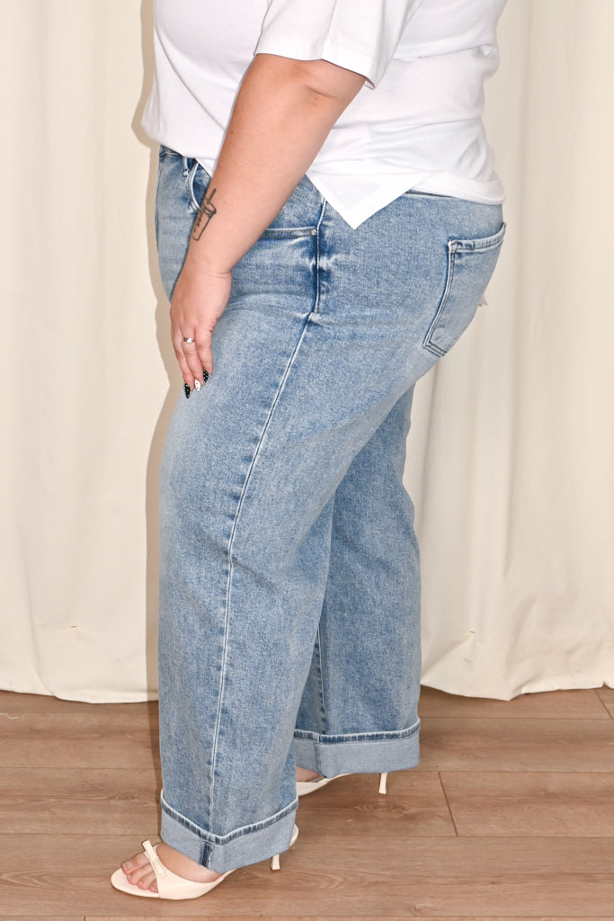 CURVE Kristen Straight Leg