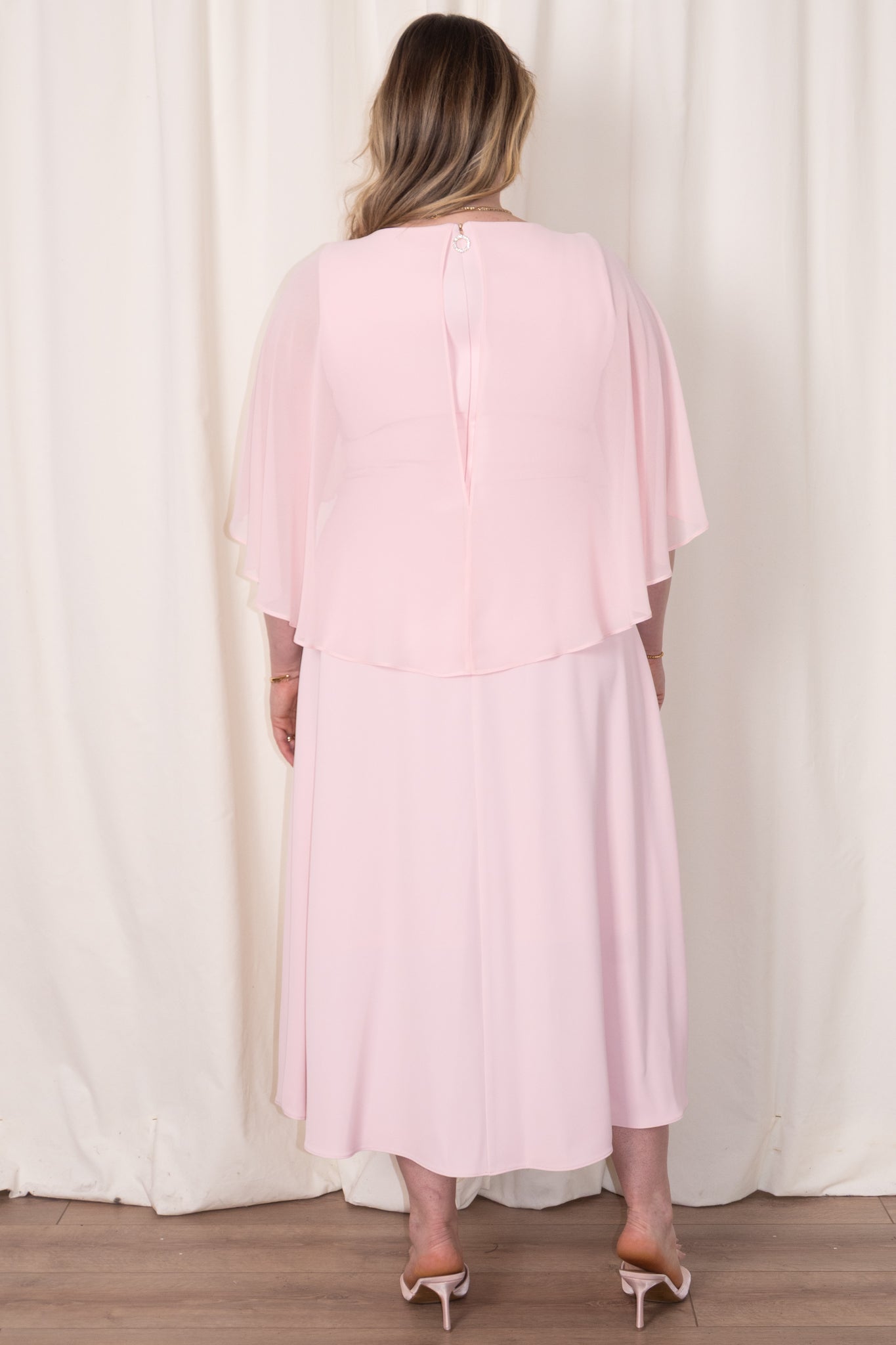 Pink mother of the bride and groom dress, winnipeg dresses, Mother of the bride dress winnipeg, Joseph Ribkoff Style # 261708