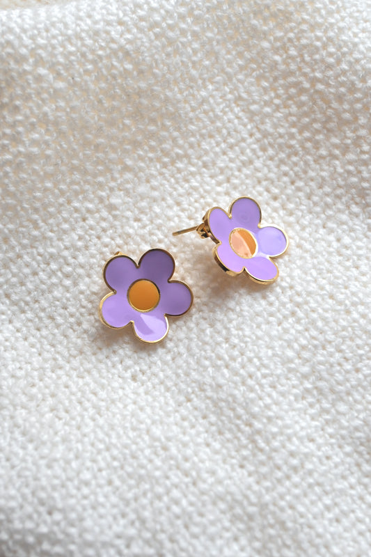 Flower Petal Stud (2 colours)