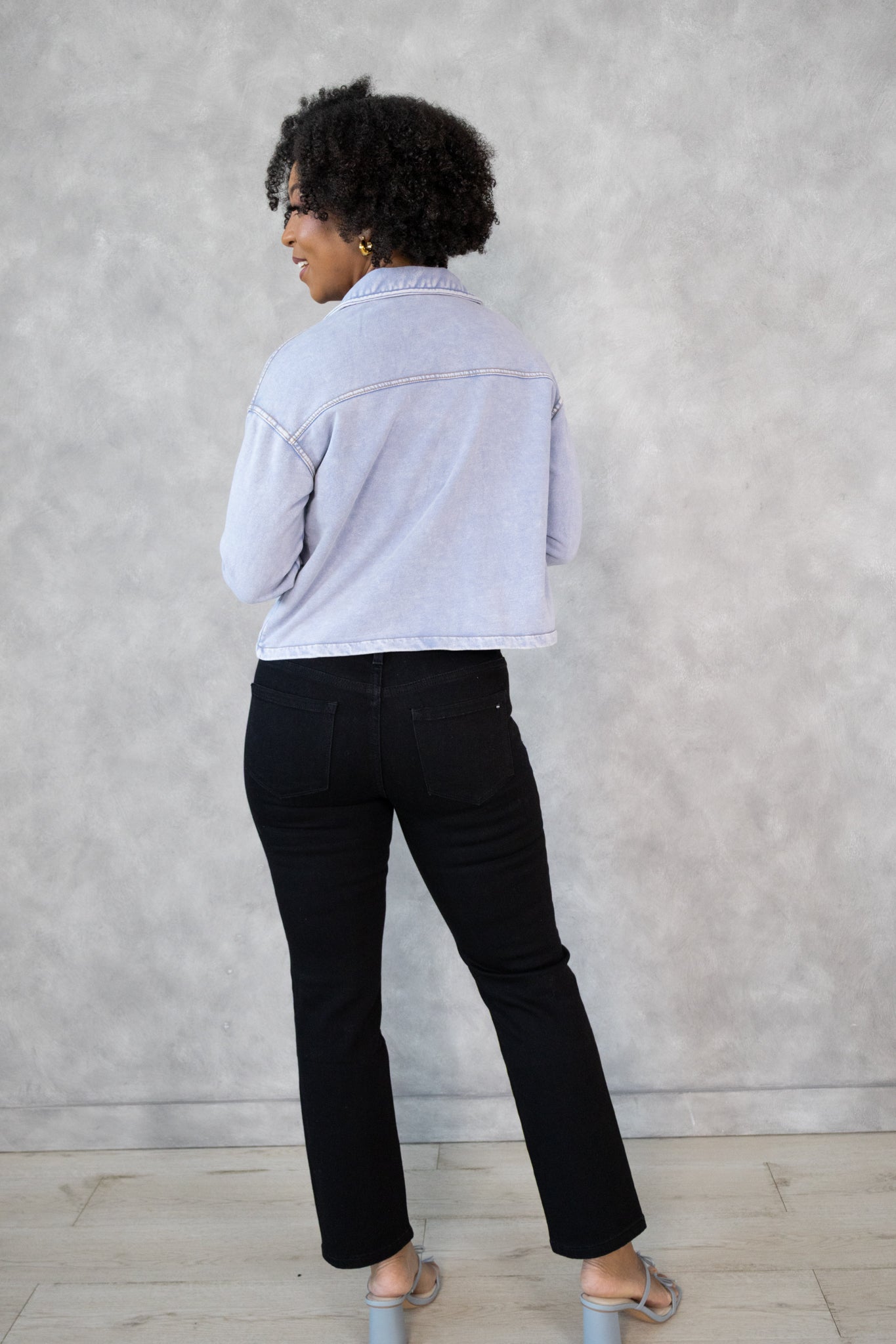 Nara Cropped Sweatshirt Jacket